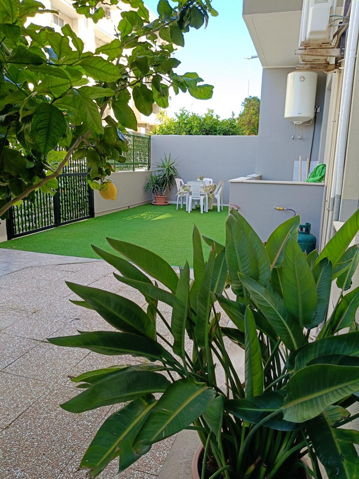Agatahome Quartu SantʼElena Εξωτερικό φωτογραφία